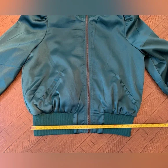 Marled Satin Teal Cropped Bomber Jacket Size Small LIKE NEW - Picture 4 of 8